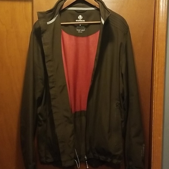 Sunice rain jacket - Picture 3 of 5